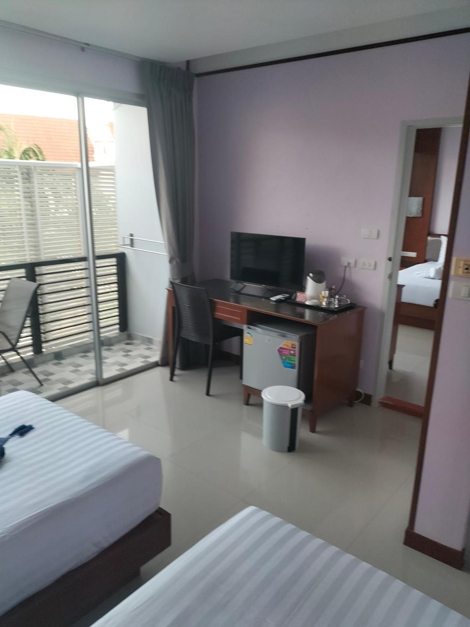 La Piccola Kata Hotel Phòng bức ảnh